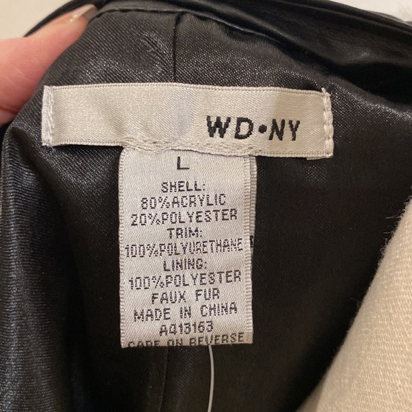 🦓 WD.NY Faux Zebra Jacket 🦓 - Picture 4 of 6